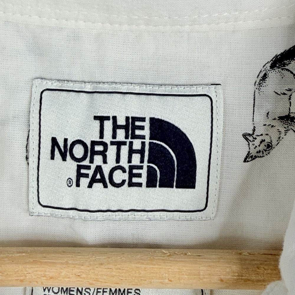 The North Face women Shirt All Over Print Wolves Wolf Nature SZ-S organic cotton - Picture 11 of 16